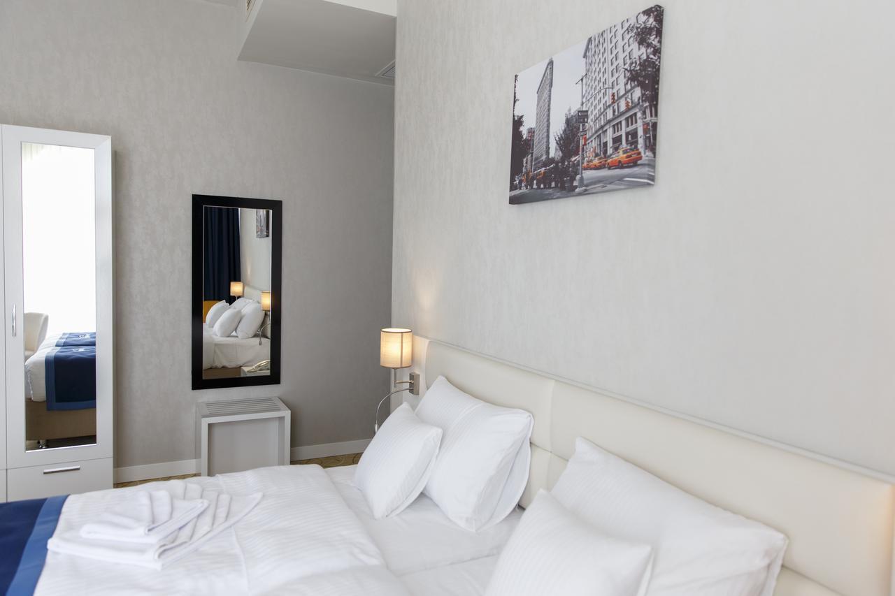 Tribeca Hotel Tbilisi Exterior photo